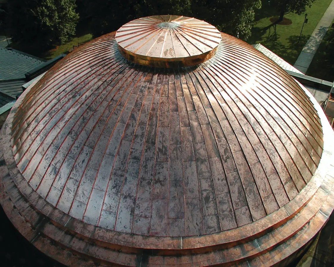 Craftsman Roofing crew installing a new roof in Des Moines